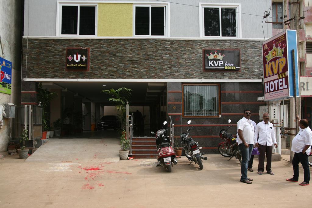 Kvp Inn Tirupati Eksteriør bilde