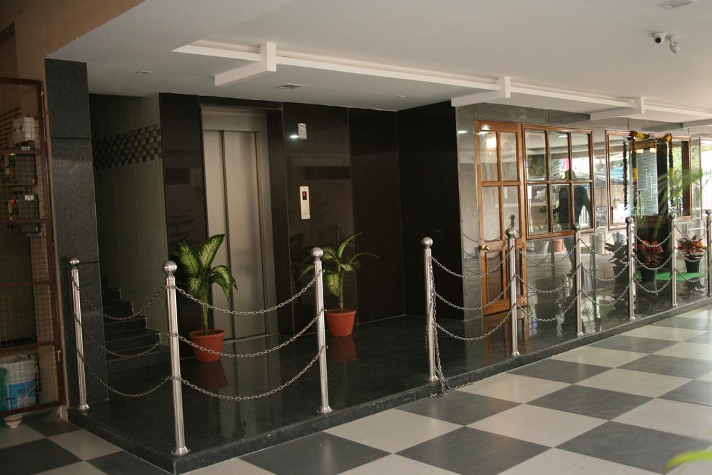 Kvp Inn Tirupati Eksteriør bilde