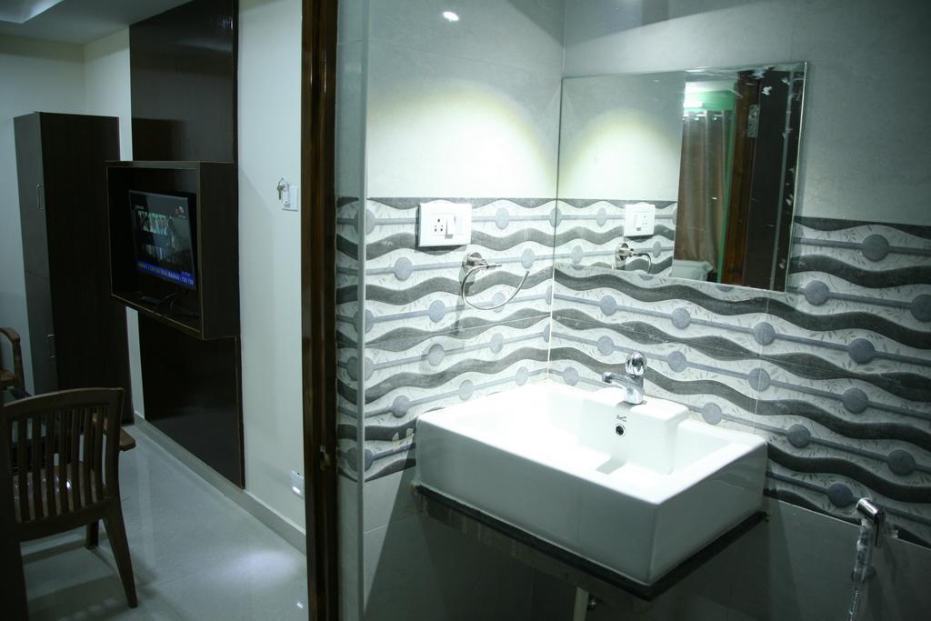Kvp Inn Tirupati Eksteriør bilde